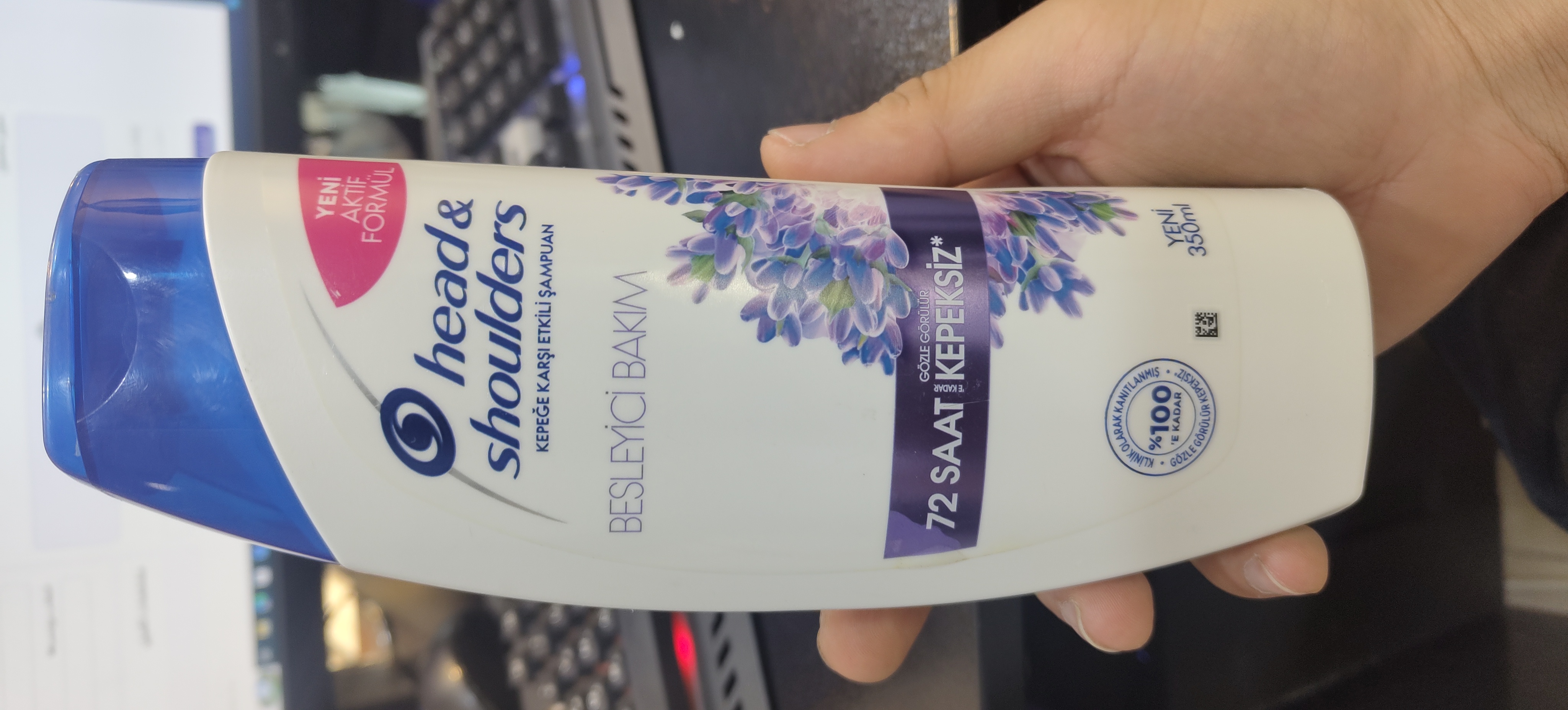 شامپو ضد شوره و حجم دهنده هد اند شولدرز head and shoulders با رایحه گل بنفش حجم 350میلی(واردات قانونی از منطقه آزاد ارس)